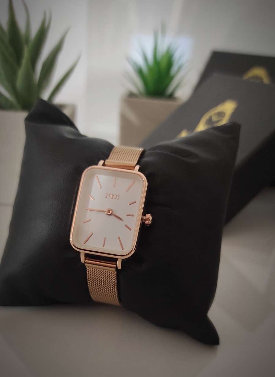AURORA (pink gold)